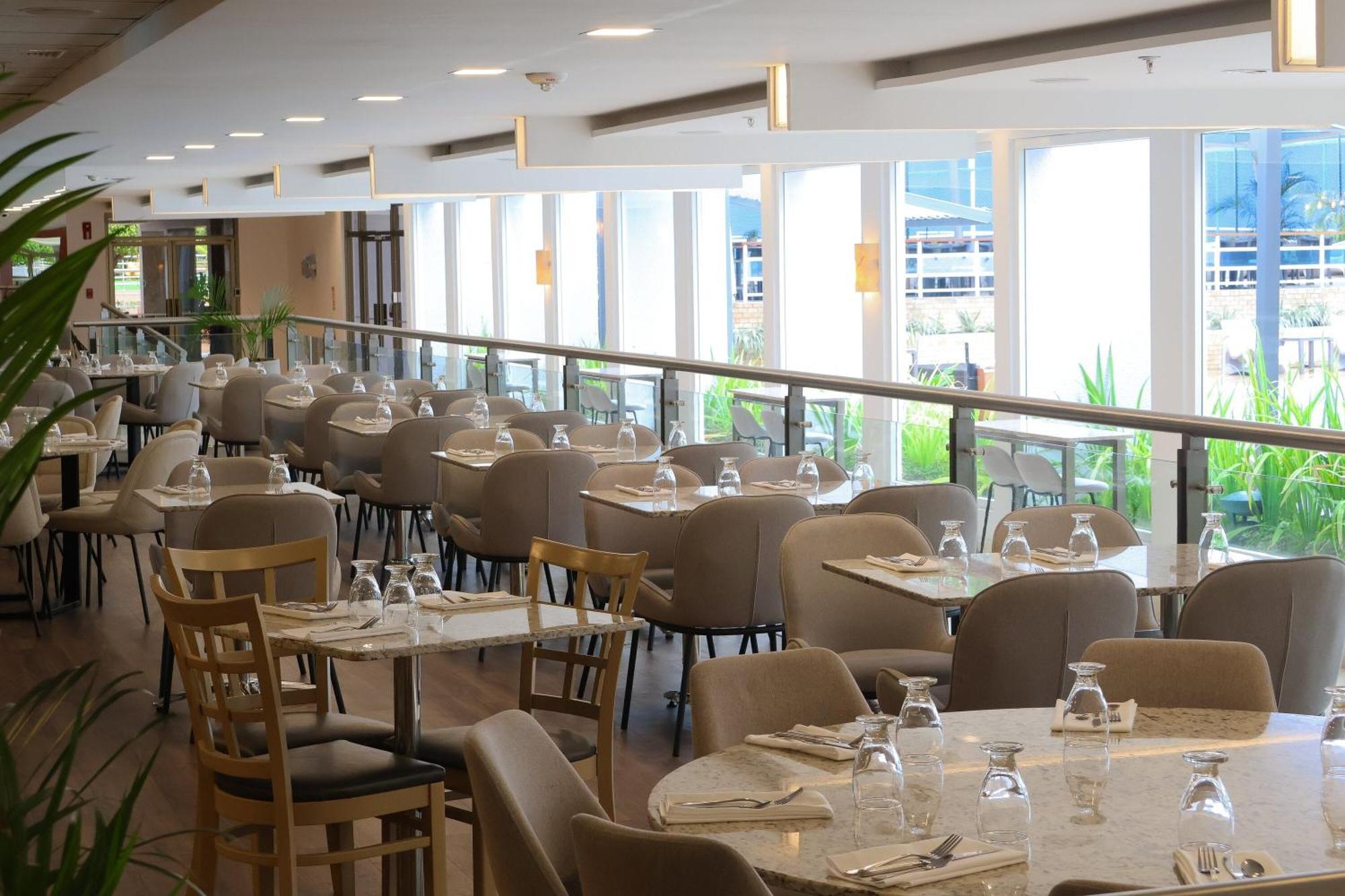 ホテル シェラトン グランド パナマ パナマ・シティー エクステリア 写真 The restaurant